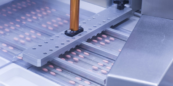 Inteligencia Artificial Industria 4.0 / Deep Learning / IA Gràcia · Inteligencia Artificial en la Industria Farmacéutica / Electrónica / Alimentaria / Agroalimentaria